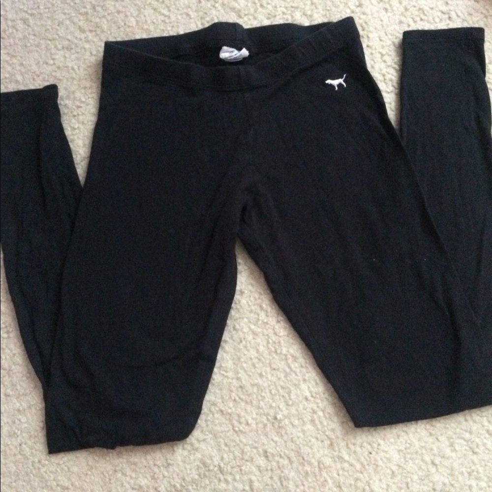 VS Pink black leggings.